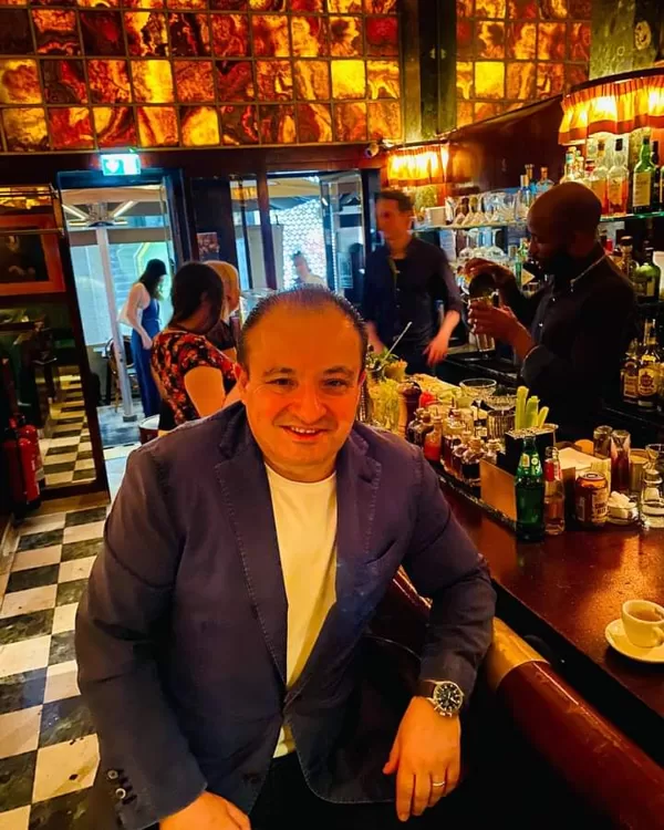 Serhan Kusaksizoglu - Papa Charly